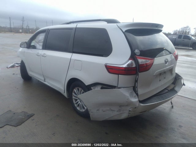 2017 Toyota Sienna, VIN: 5TDYZ3DC2HS870520