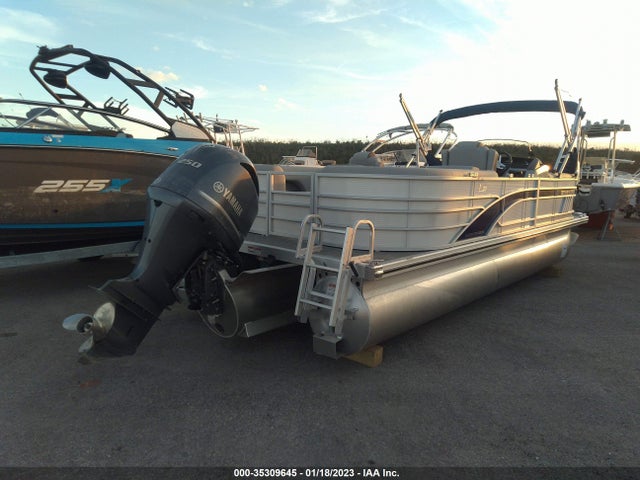 2021 BENNINGTON OTHER VIN: ETWK8002C121