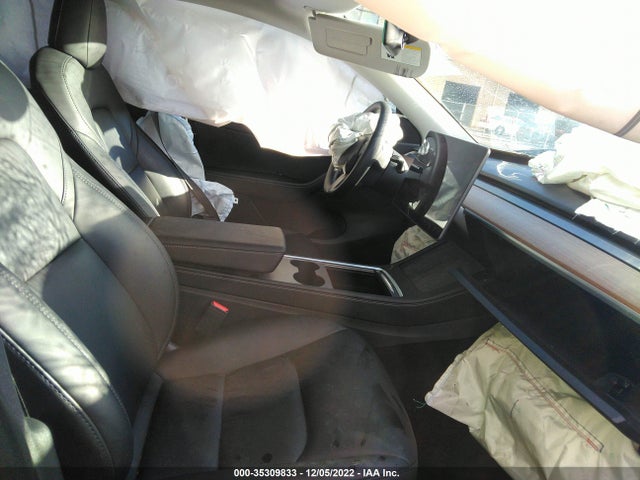 Tesla Model Y Long Range 2021 5YJYGDEE8MF157244 Image 5