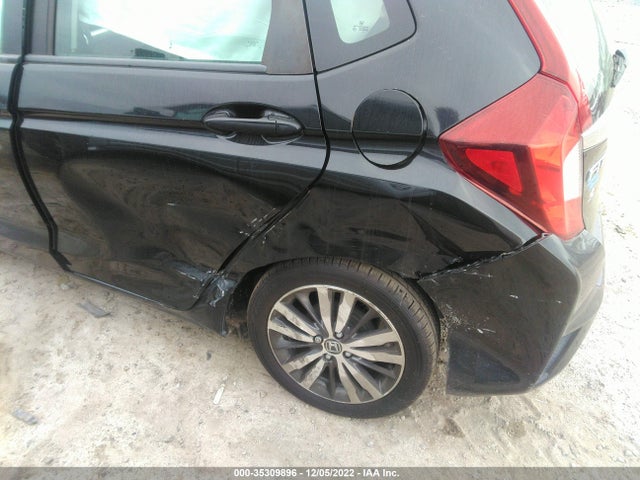 2015 Honda Fit, VIN: 3HGGK5H8XFM750822