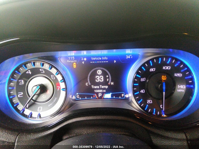 2018 Chrysler 300, VIN: 2C3CCAGG0JH269940