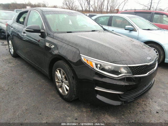 2017 Kia Optima, VIN: 5XXGT4L37HG150121