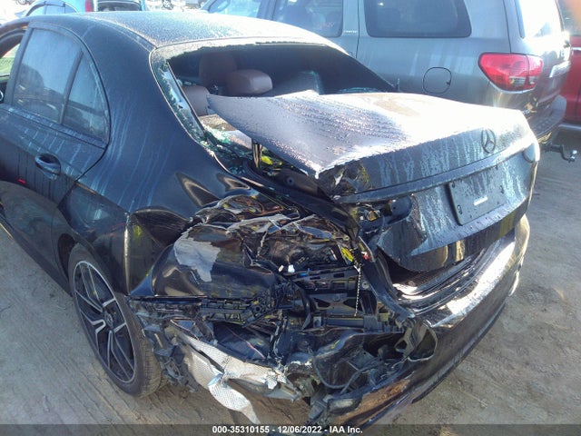 2022 MERCEDES-BENZ E-CLASS E 350 VIN: W1KZF8DBXNB024890