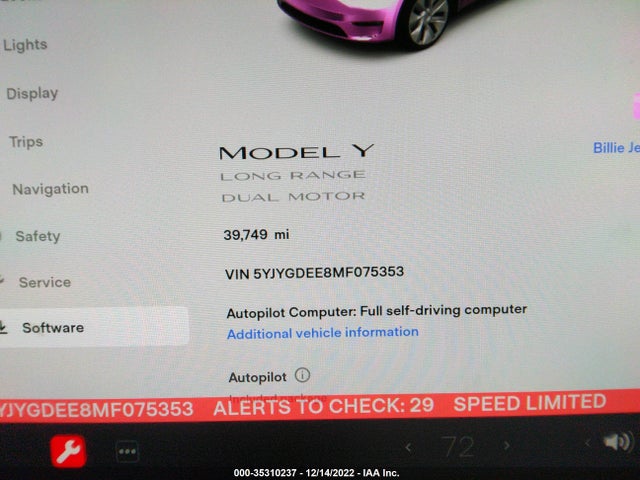 Tesla Model Y 2021 5YJYGDEE8MF075353 Image 8