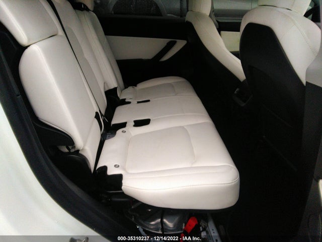 Tesla Model Y 2021 5YJYGDEE8MF075353 Image 9