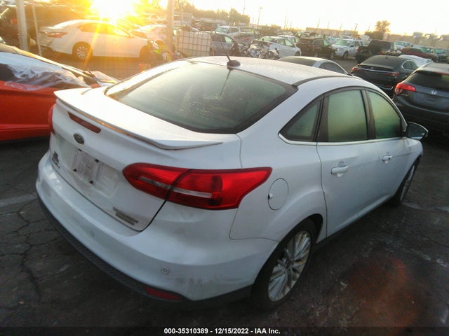 Ford Focus Titanium 2015 1FADP3J24FL356091 Image 6