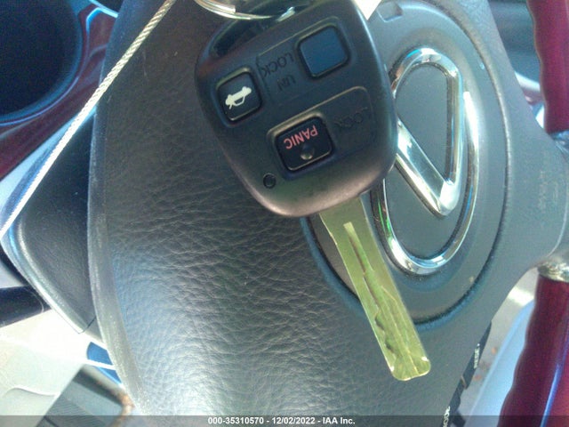 Lexus ES 330 2004 JTHBA30G845006768 Image 3