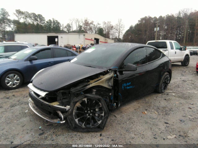 Tesla Model Y Long Range 2022 7SAYGDEE1NF313371 Image 2