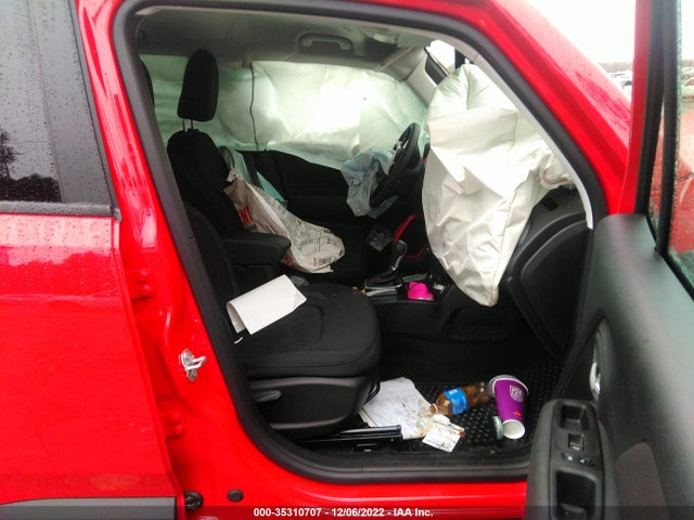 2022 Jeep Renegade, VIN: ZACNJDB11NPN79479