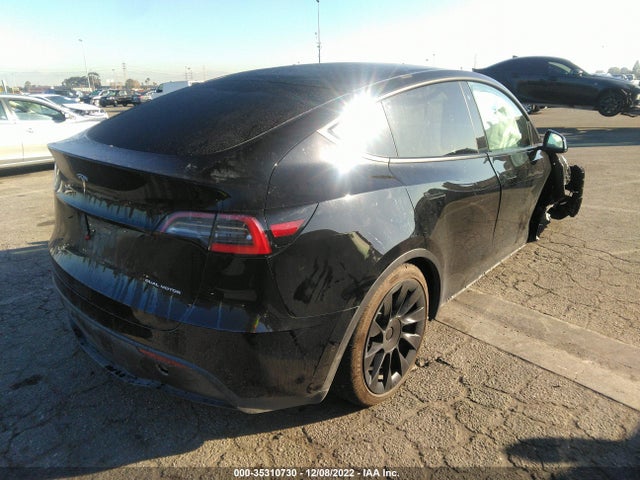 Tesla Model Y 2020 5YJYGDEEXLF056673 Image 5