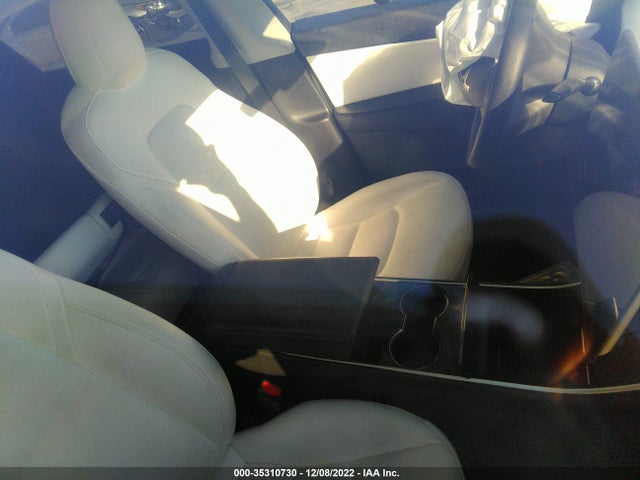 Tesla Model Y 2020 5YJYGDEEXLF056673 Image 6