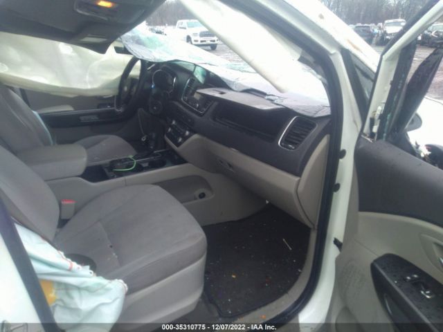KNDMB5C16G6088430 KIA SEDONA LX