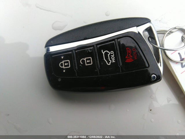 2015 Hyundai Santa Fe, VIN: KM8SRDHF0FU091167