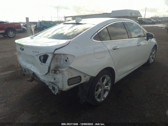 2017 Chevrolet Cruze, VIN: 1G1BF5SM4H7218345
