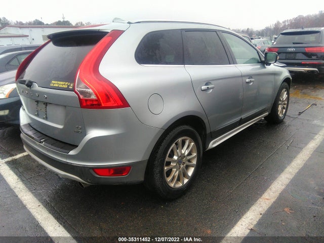 YV4992DZ0A2032435 Volvo XC60