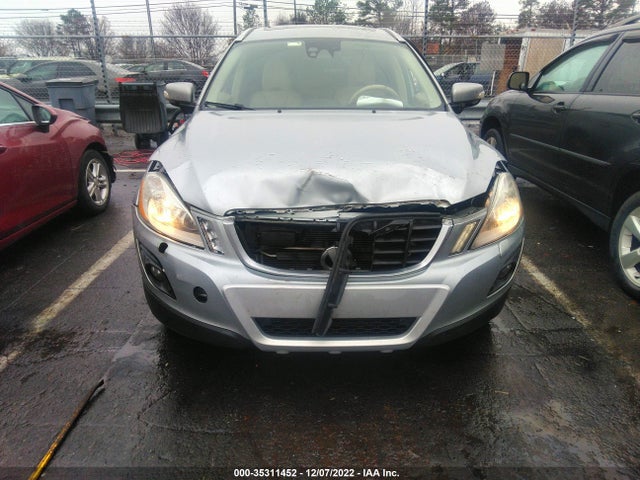 YV4992DZ0A2032435 Volvo XC60