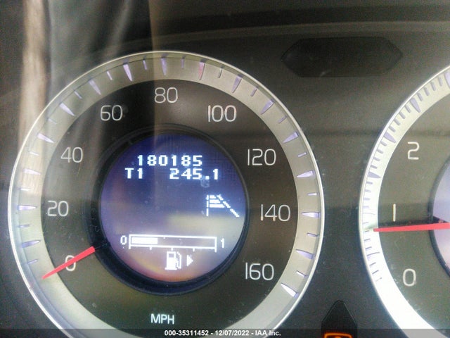 YV4992DZ0A2032435 Volvo XC60