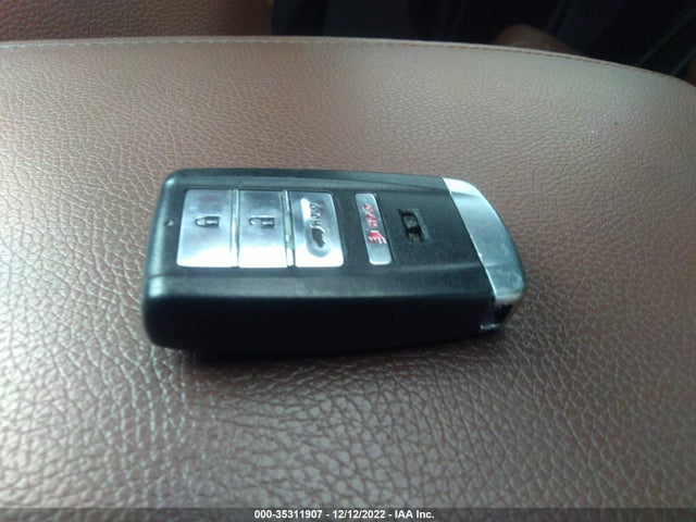 Acura MDX 2019 5J8YD4H32KL002073 Image 3