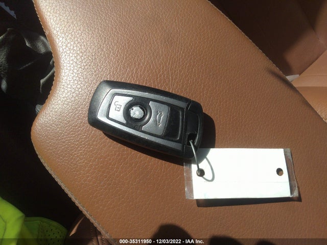 BMW 3 Series 328i Xdrive 2014 WBA3B5C54EP542824 Image 3