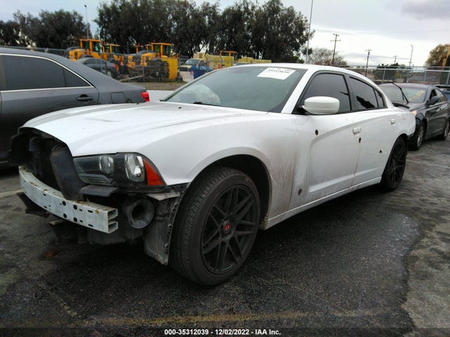 Dodge Charger Se 2014 2C3CDXBG0EH215969 Image 2