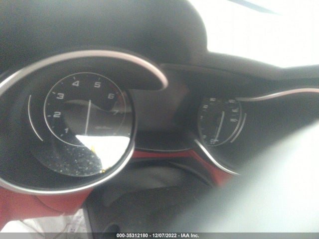 ZASPAKBN3M7D20028 Alfa Romeo STELVIO TI
