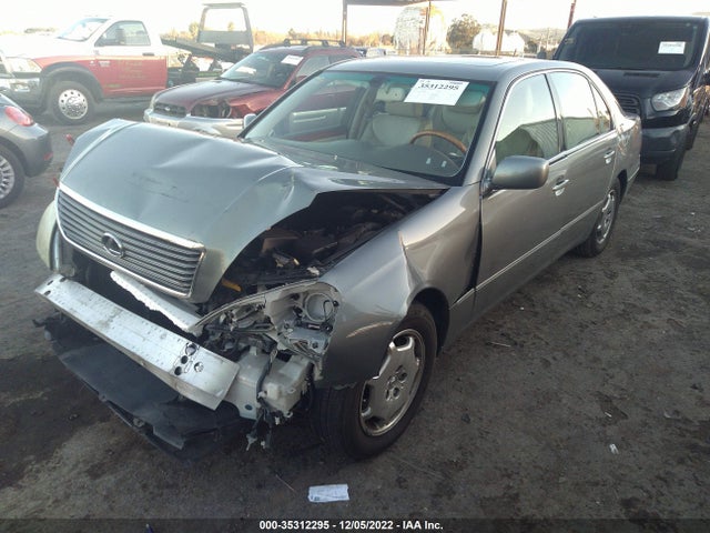 Lexus LS 430 2002 JTHBN30F620084486 Image 2