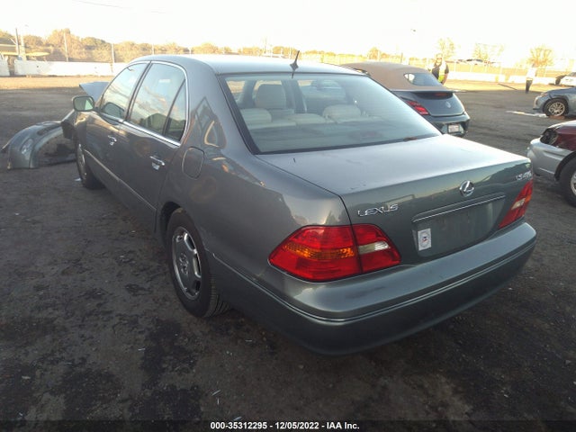 Lexus LS 430 2002 JTHBN30F620084486 Image 5