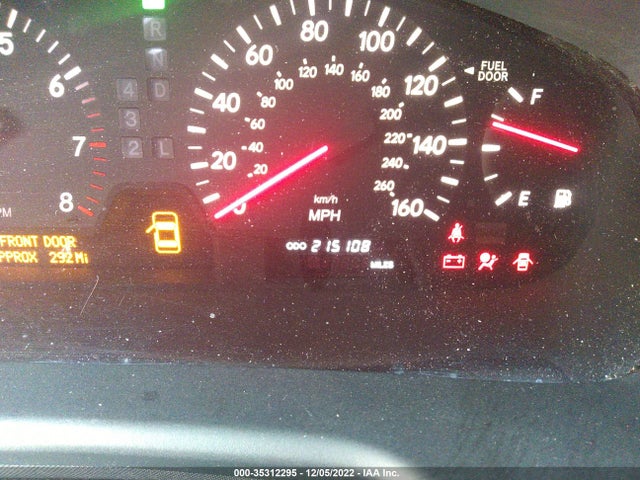 Lexus LS 430 2002 JTHBN30F620084486 Image 9