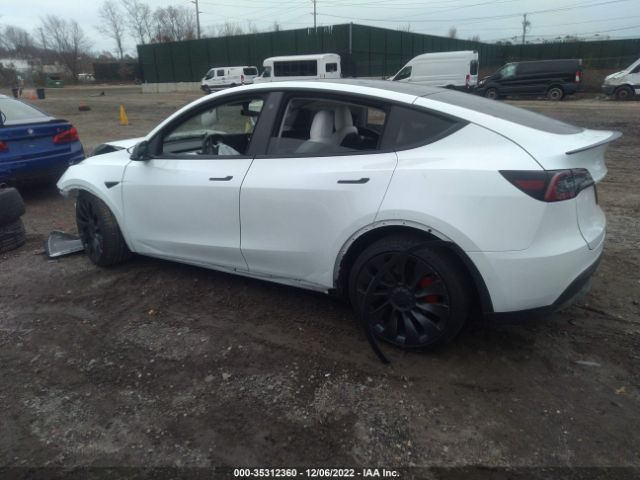 7SAYGDEF8NF376881 Tesla Model Y Performance