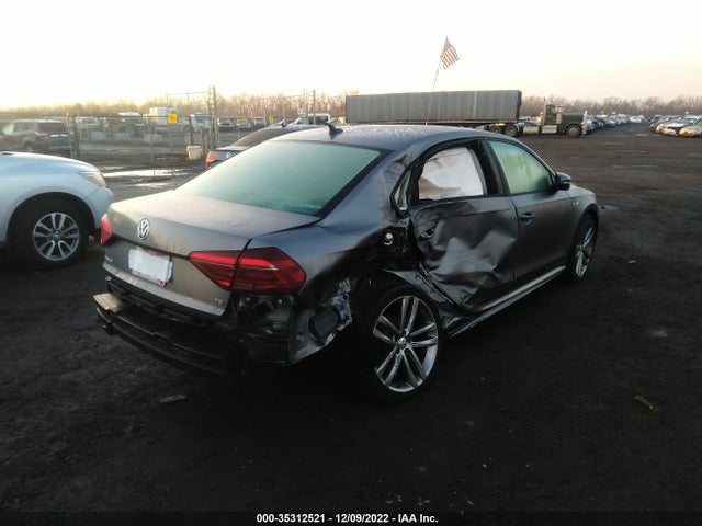 2018 Volkswagen Passat, VIN: 1VWAA7A36JC003694