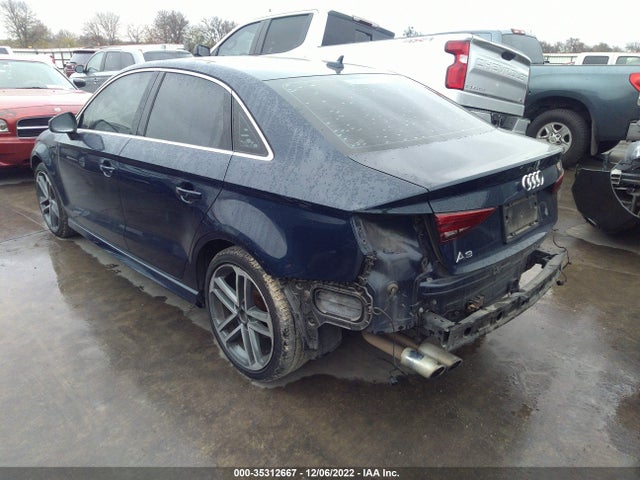2018 Audi A3, VIN: WAUGUGFF0J1022564