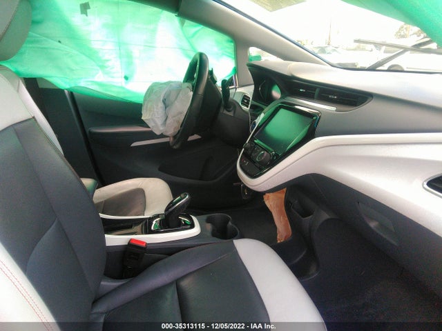 2018 Chevrolet Bolt EV, VIN: 1G1FX6S05J4140618