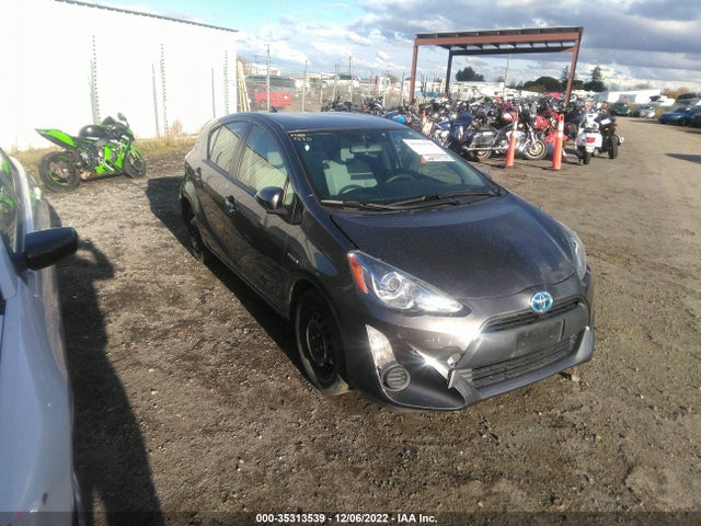 2015 Toyota Prius, VIN: JTDKDTB35F1579365