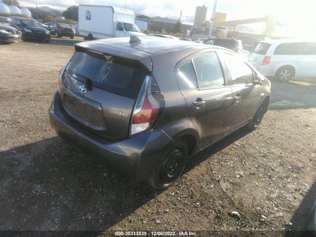 2015 Toyota Prius, VIN: JTDKDTB35F1579365