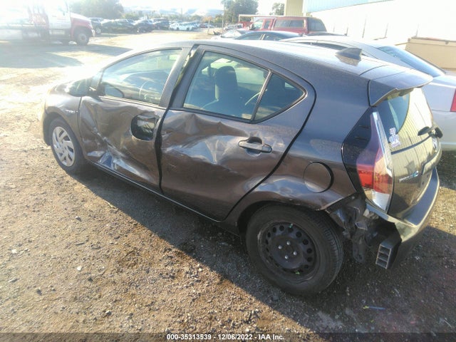 2015 Toyota Prius, VIN: JTDKDTB35F1579365