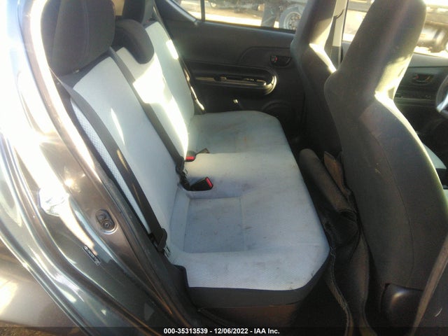 2015 Toyota Prius, VIN: JTDKDTB35F1579365