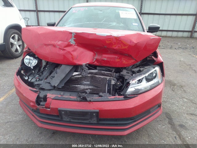 3VWD17AJXGM400716 Volkswagen Jetta Sedan 1.8t Sport