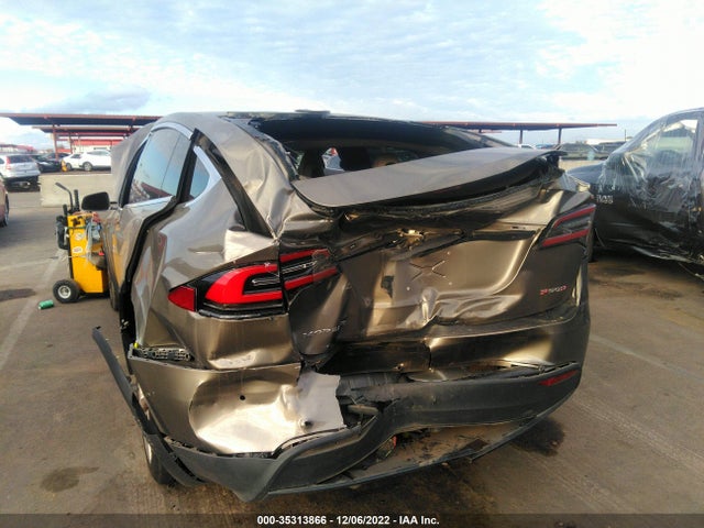 Tesla Model X P90d/75d/p100d 2016 5YJXCBE46GF000464 Image 7