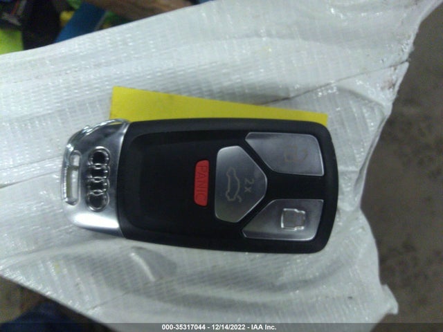 2021 Audi Q5, VIN: WA1AAAFY6M2137551