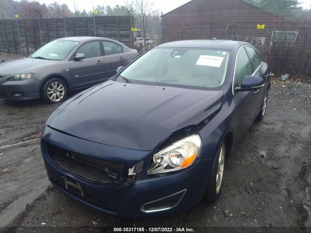 Volvo S60 T5 2012 YV1622FSXC2048410 Image 2