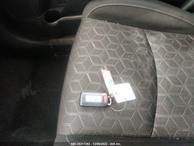2021 Mitsubishi Outlander, VIN: JA4APVAU1MU019468