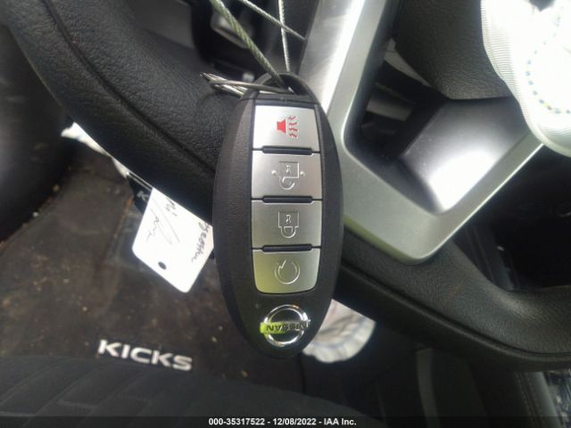 3N1CP5CVXML563145 Nissan KICKS SV