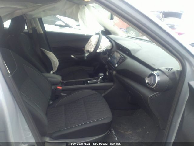 3N1CP5CVXML563145 Nissan KICKS SV