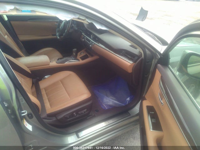 58ABK1GG0GU012524 Lexus ES 350