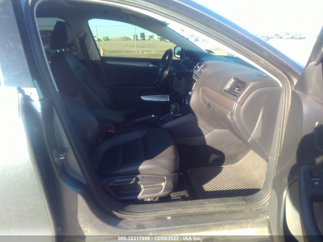 3VWLA7AJ2FM273745 Volkswagen Jetta Sedan 2.0l Tdi Se