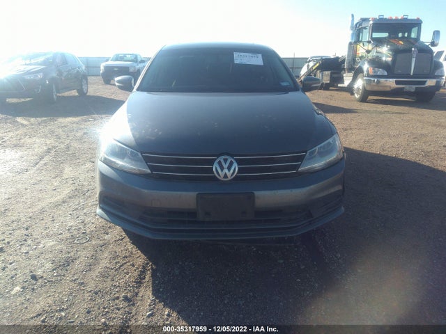 3VWLA7AJ2FM273745 Volkswagen Jetta Sedan 2.0l Tdi Se