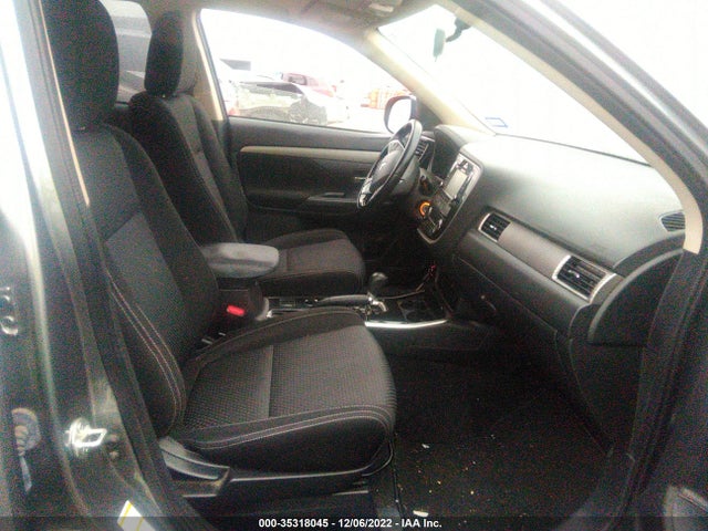 JA4AD2A32HZ070436 Mitsubishi Outlander Es