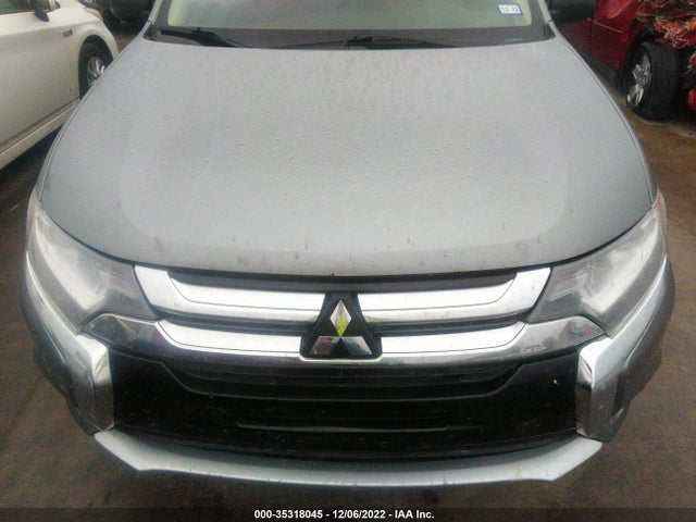 JA4AD2A32HZ070436 Mitsubishi Outlander Es