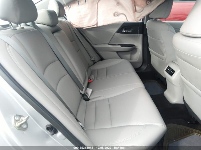 2015 HONDA ACCORD SEDAN EX-L VIN: 1HGCR2F83FA043148