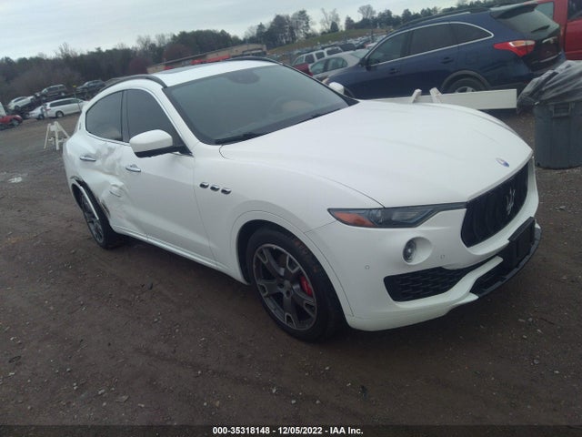 2017 Maserati Levante, VIN: ZN661XUS3HX226899